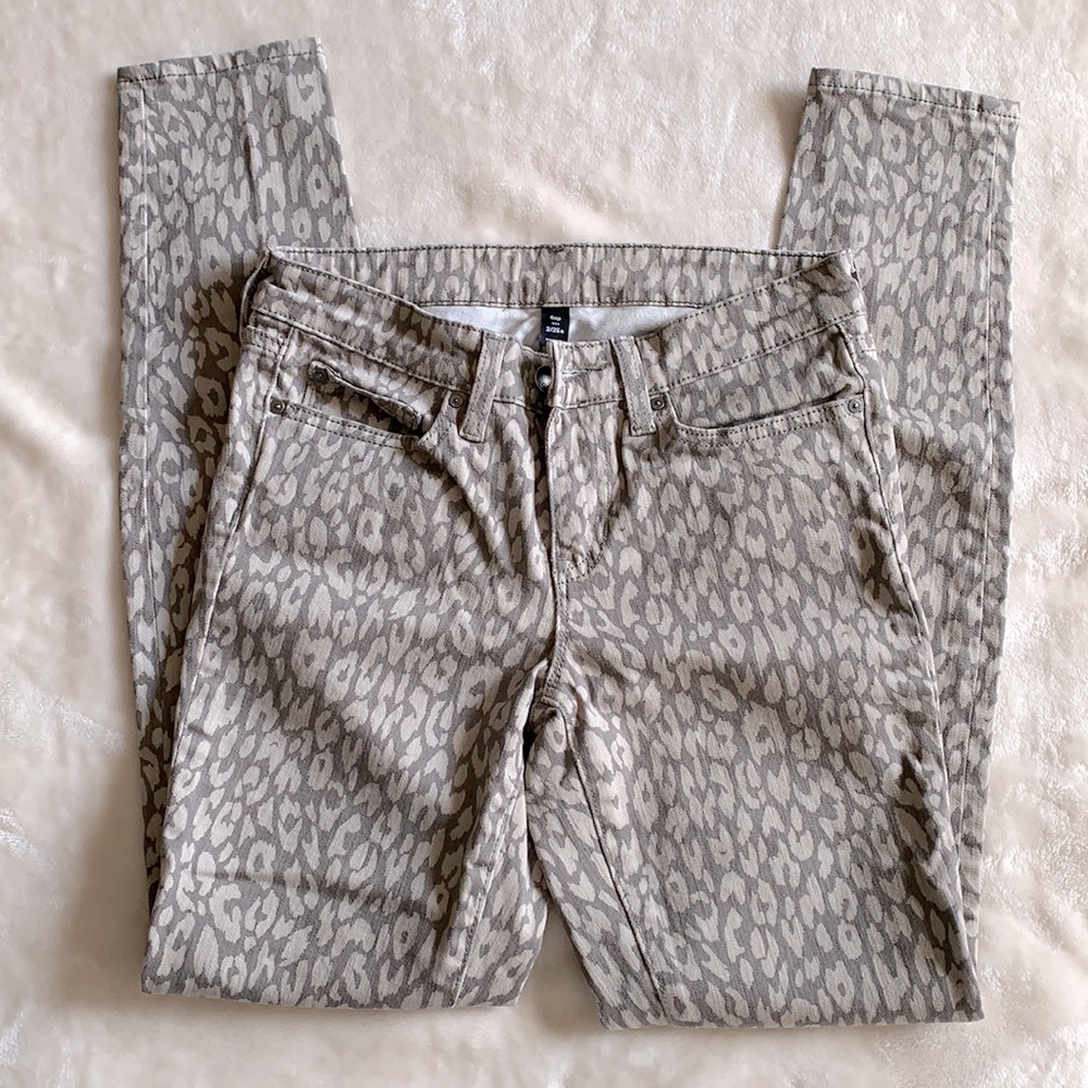 NWOT GAP Leopard Print Skinny Jeans Size 2 / 26